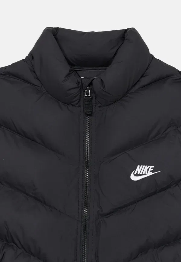 Жилет водонепроницаемый Puffer Nike Sportswear black/white, белый — фото 3