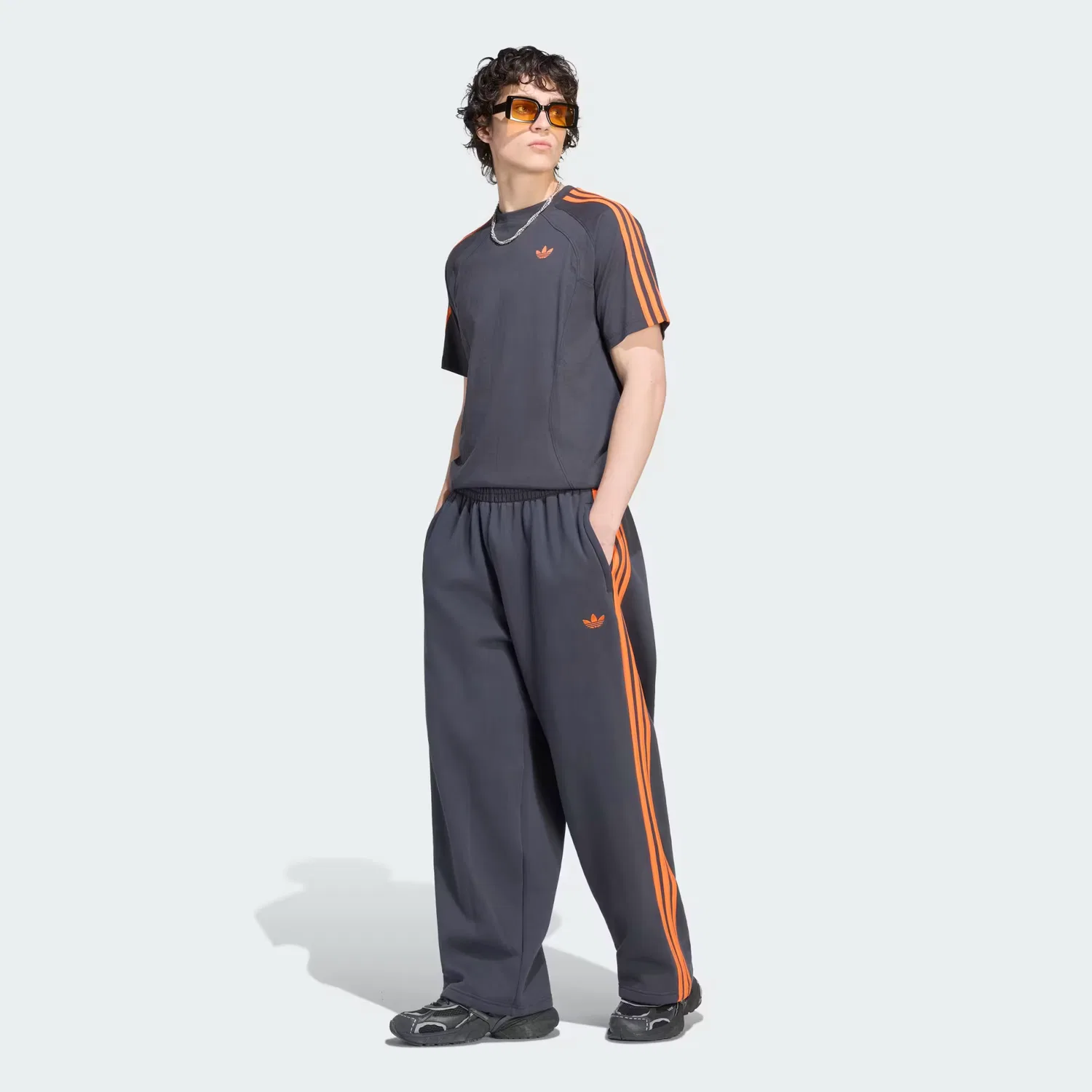 Мужские спортивные брюки свободного кроя Adicolor Baggy Joggers Adidas Originals, темно-серый — фото 4