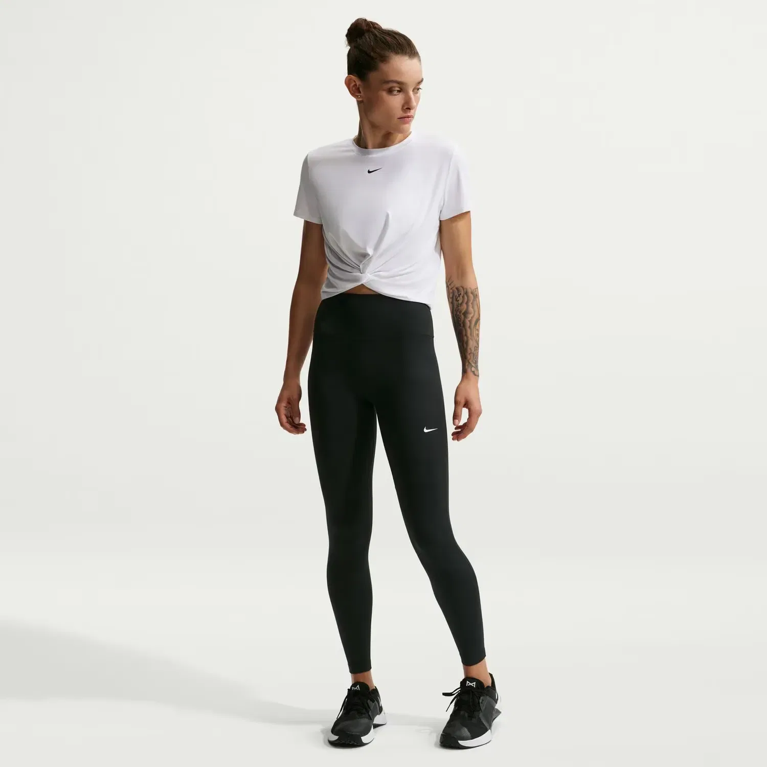 Женские леггинсы для фитнеса Nike One High Rise Tight Useam, Negro — фото 3