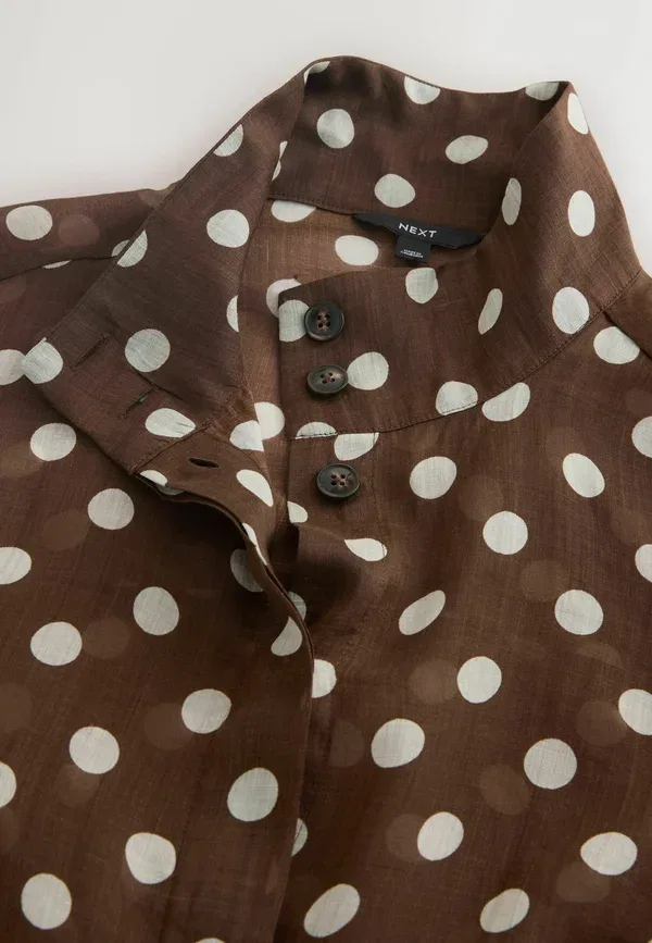 Куртка-бомбер с воротником-стойкой Regular fit - funnel neck lightweight bomber shirt, Next, Chocolate Brown, Ecru Polka Dot, коричневый/шоколадный — фото 2