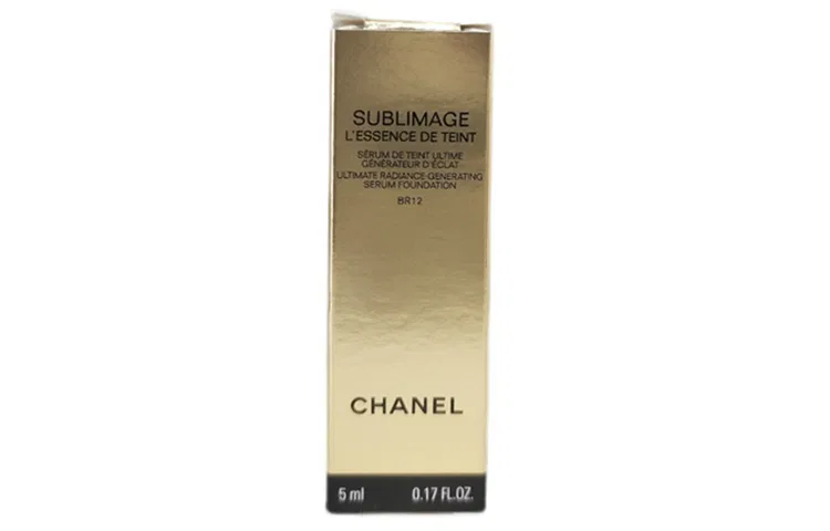 Женский набор пробников тонального крема CHANEL, 5 мл x 3, Essence Liquid Foundation, Black — фото 4