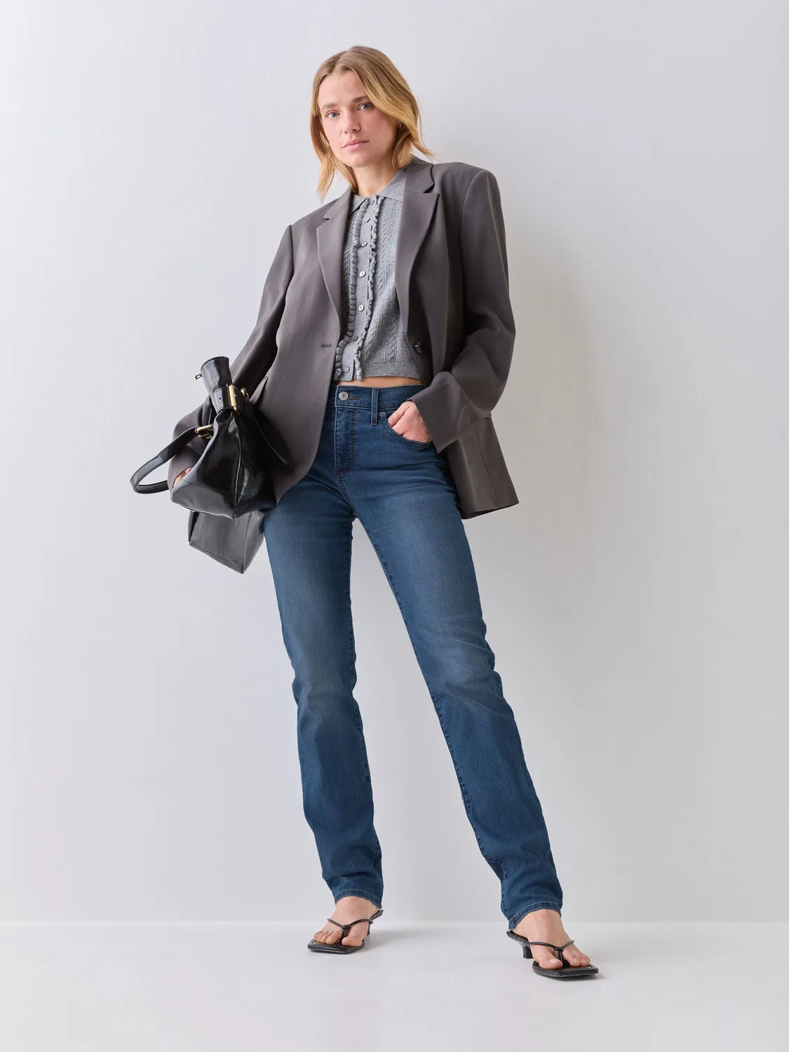 Джинсы Levi's Lapis Amidst Blue 312 Shaping Slim