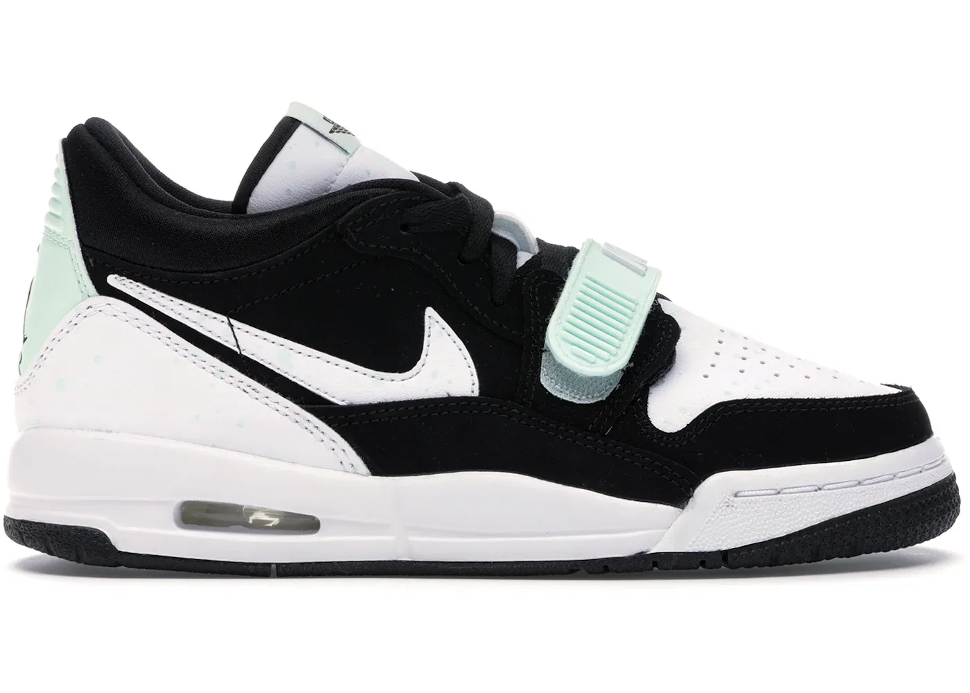 Детские кроссовки Lifestyle Jordan Legacy 312 Low Jordan, Black/White-Teal Tint