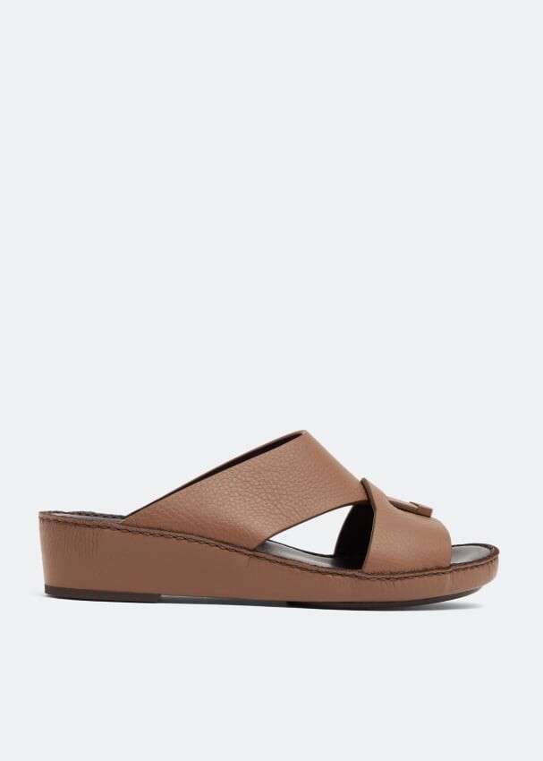 

Сандалии PRIVATE COLLECTION Piega sandals, коричневый