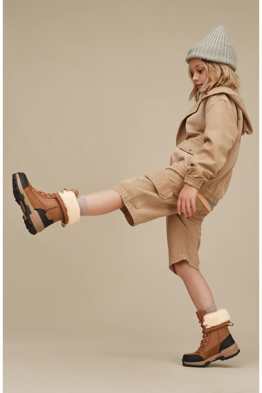 Детские зимние ботинки водонепроницаемые Adirondack XXV UGG, Chestnut — фото 2