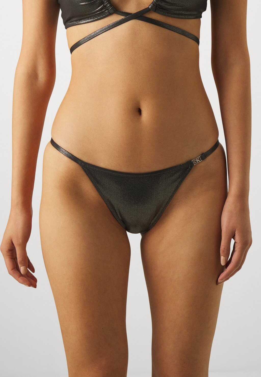 

Плавки бикини STRING CHEEKY Calvin Klein Swimwear, черный