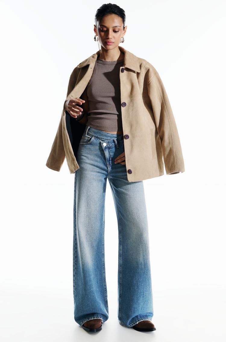 

Джинсы широкого кроя с перекрещивающейся талией Pull And Bear, синий