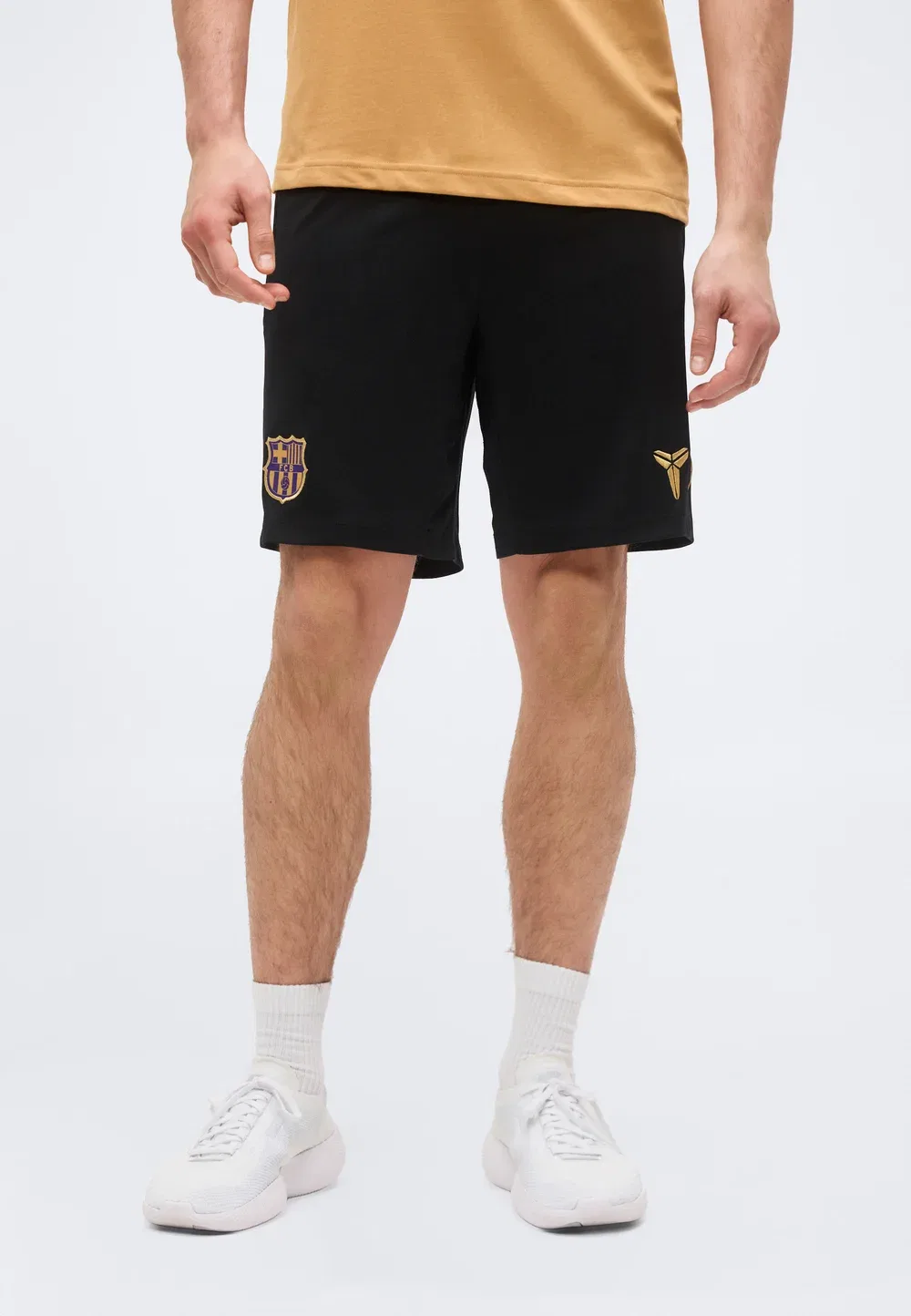 Короткие шорты FCB - клубная одежда Nike Performance, Black/Field Purple/Metallic Gold-Coloured