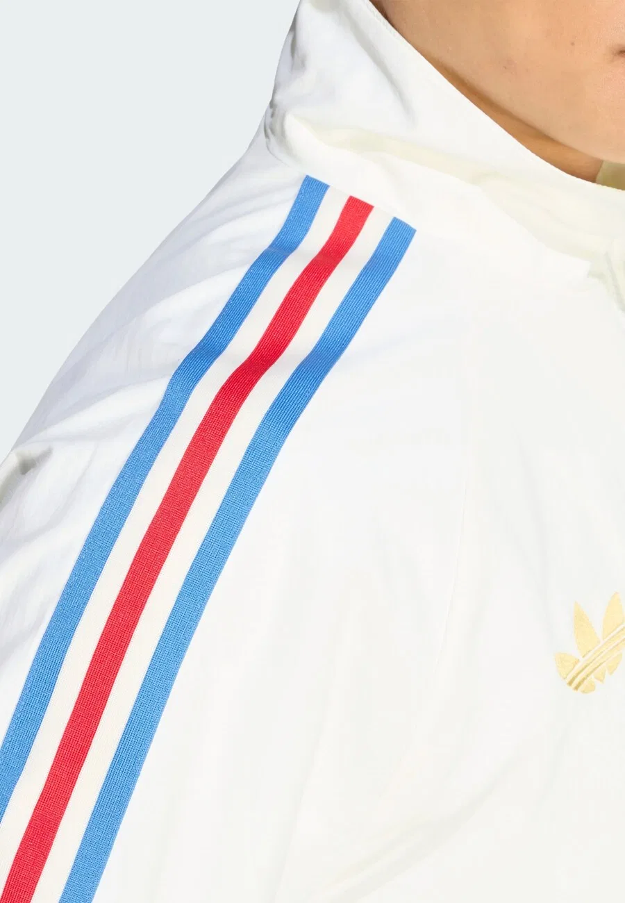Спортивная куртка ADIDAS PERFORMANCE 'Frankreich Rugby 120 Years Crunch Anthem' белого цвета — фото 4