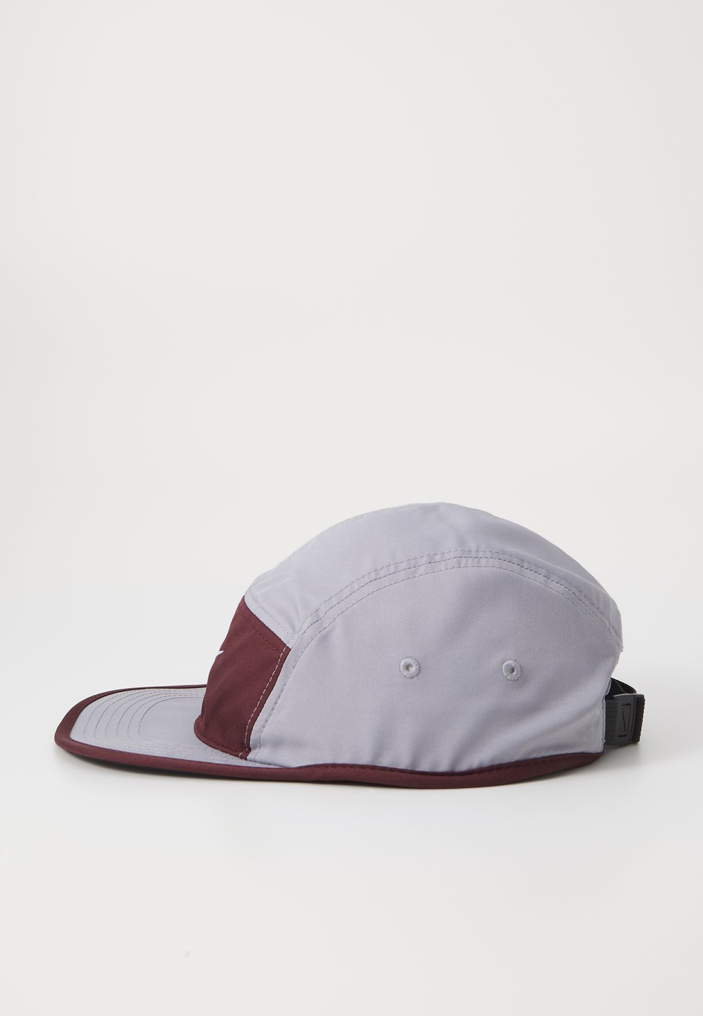 

Бейсболка FLY UNISEX Nike Performance, серый