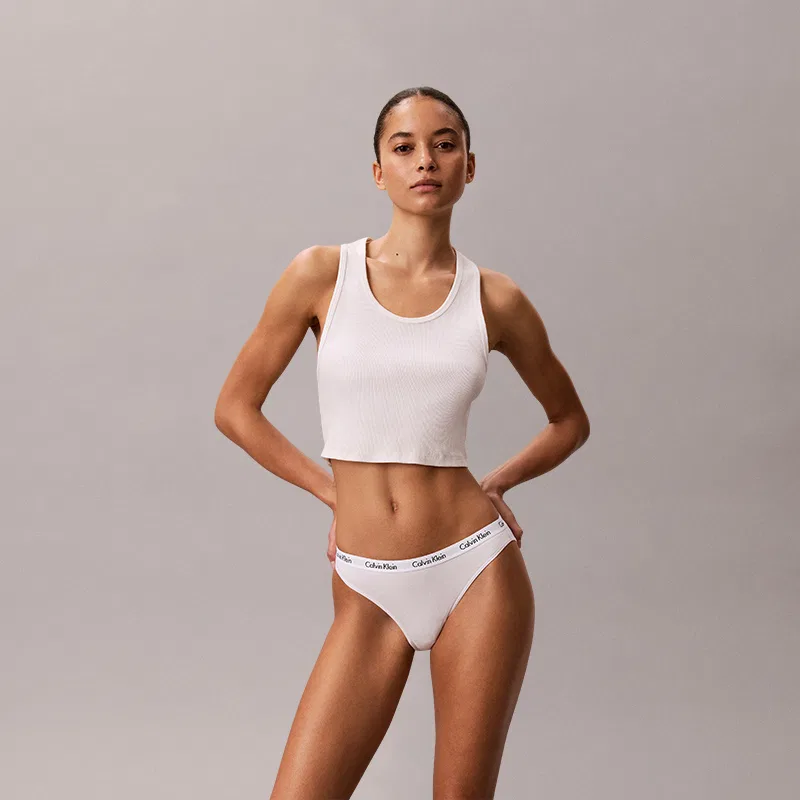Женский комплект нижнего белья в подарочной коробке Calvin Klein, Space Black/Coconut Gray/Moon White — фото 3