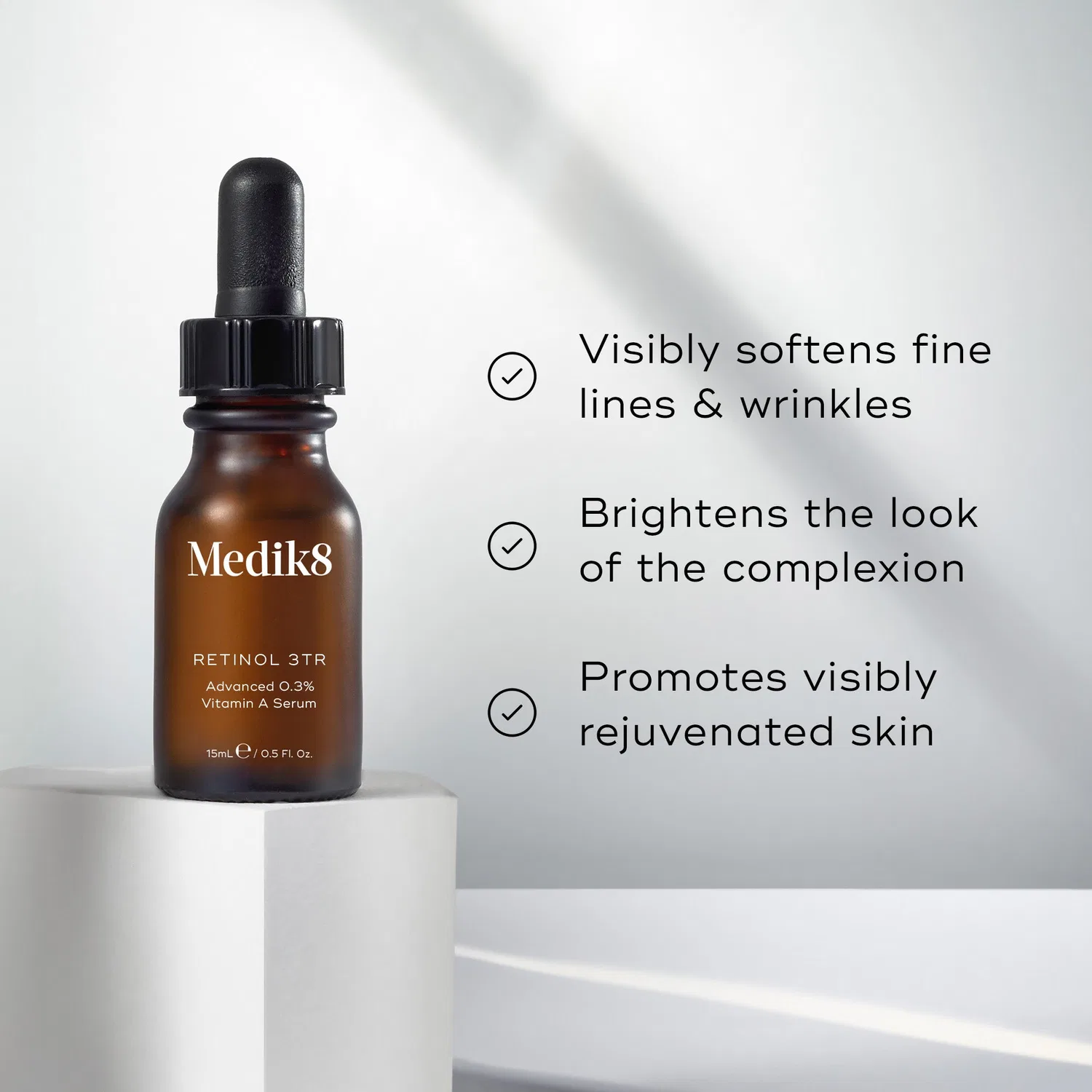 Сыворотка ретиноловая 0,3% Medik8 Retinol 3TR Serum 15 мл — фото 2