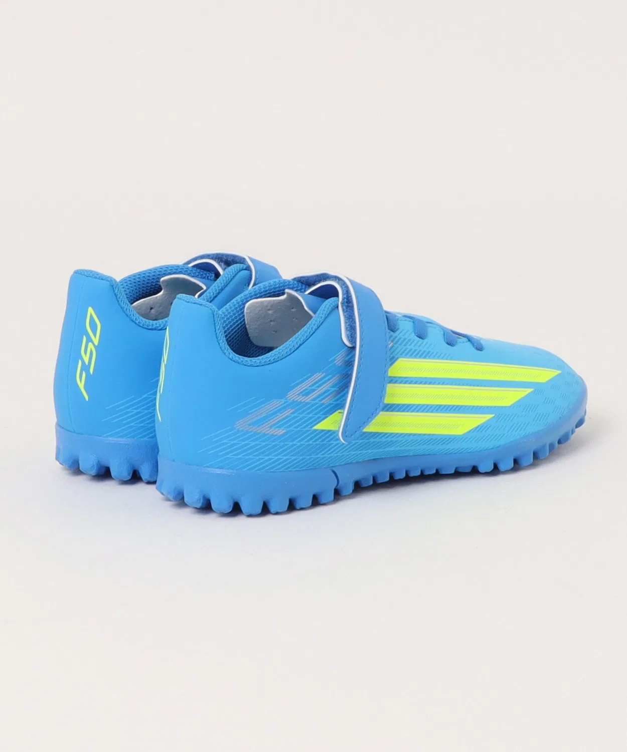 Детские футбольные бутсы с липучкой F50 CLUB H/L TF Adidas, Cyan — фото 2