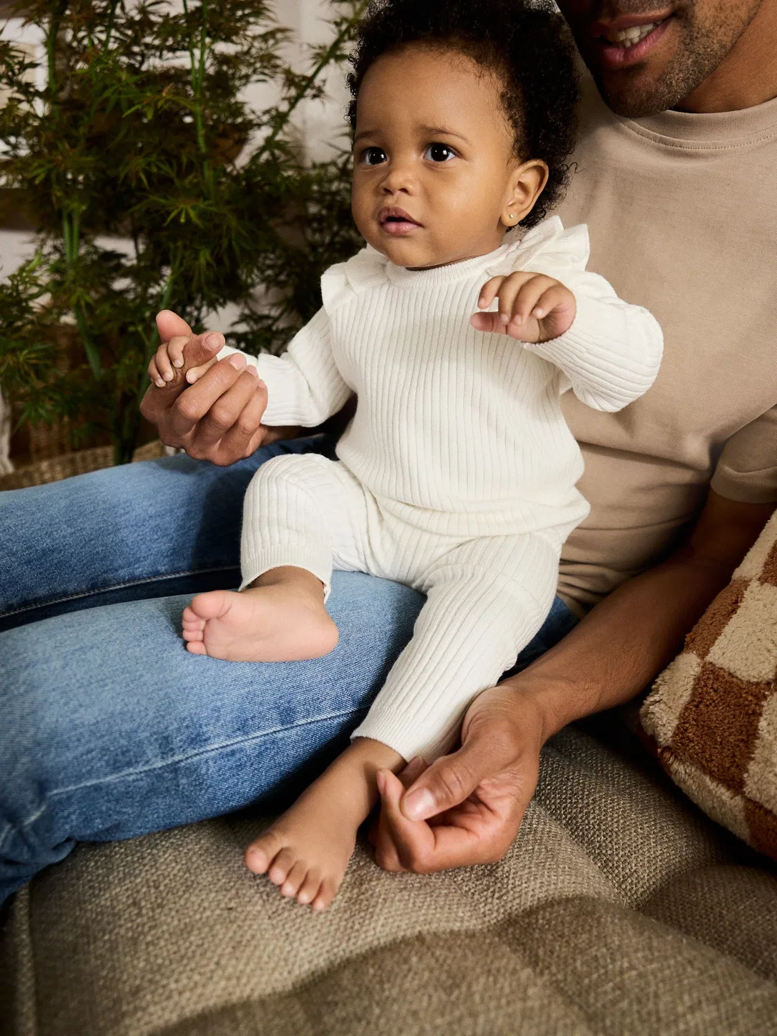 Комплект вязаный джемпер и леггинсы, модель Baby Knitted Next, кремовый