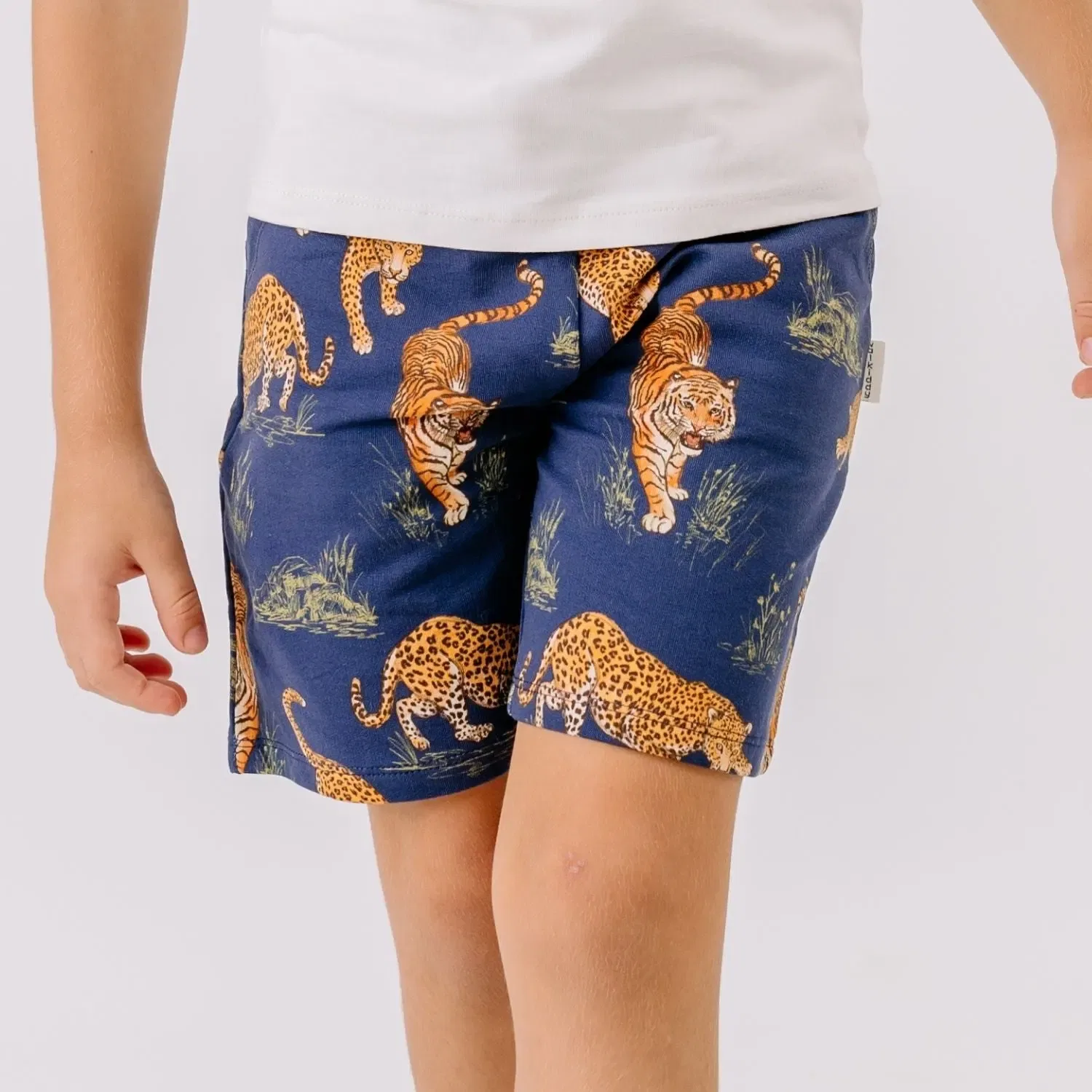 Шорты с принтом Tigers and Leopards Walkiddy, разноцветный