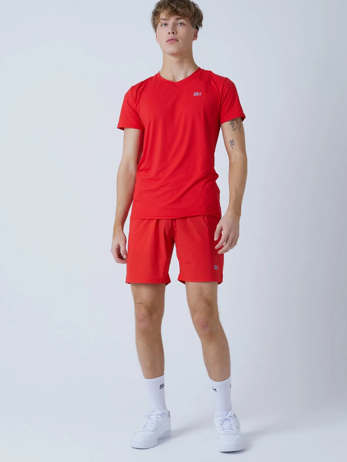Спортивные шорты Sportkind Regular Workout Pants Shorts regular красного цвета — фото 4