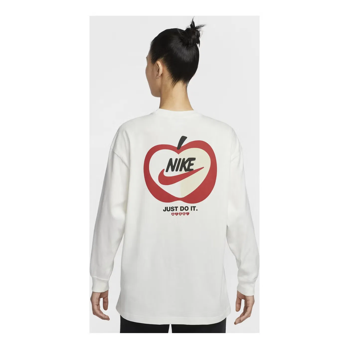 Лонгслив оверсайз с принтом Valentine's Day Nike, айвори