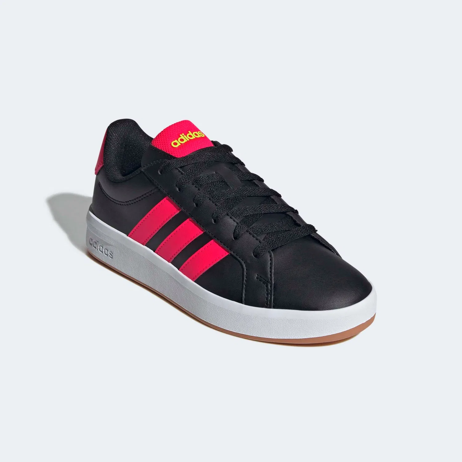 Детские кроссовки с тремя полосками Adidas Sportswear Grand Court 3.0, Core Black/Lucid Red/Lucid Lemon