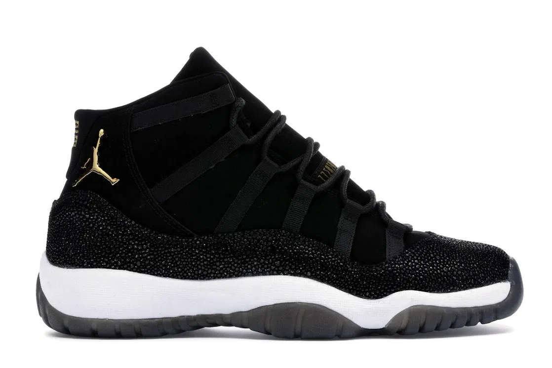 Детские кроссовки с блестящим верхом Jordan 11 Retro Heiress Black Stingray, Black/Metallic Gold-White-Infrared 23
