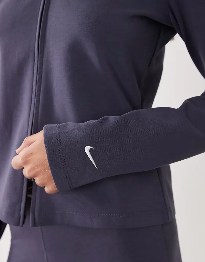 Вязаная толстовка Nike Chill с длинными рукавами и застежкой-молнией, серый — фото 3