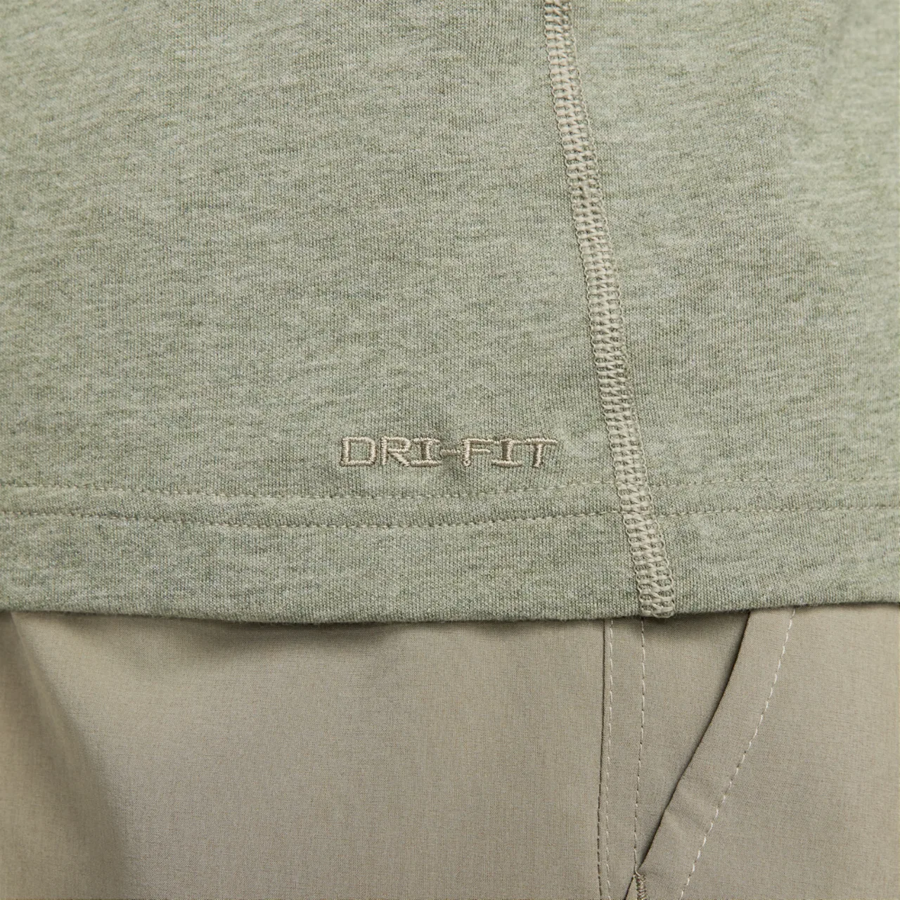 Мужская футболка Dri-FIT Primary Statement Nike, цвет Heather/Light Army/Light Army — фото 4