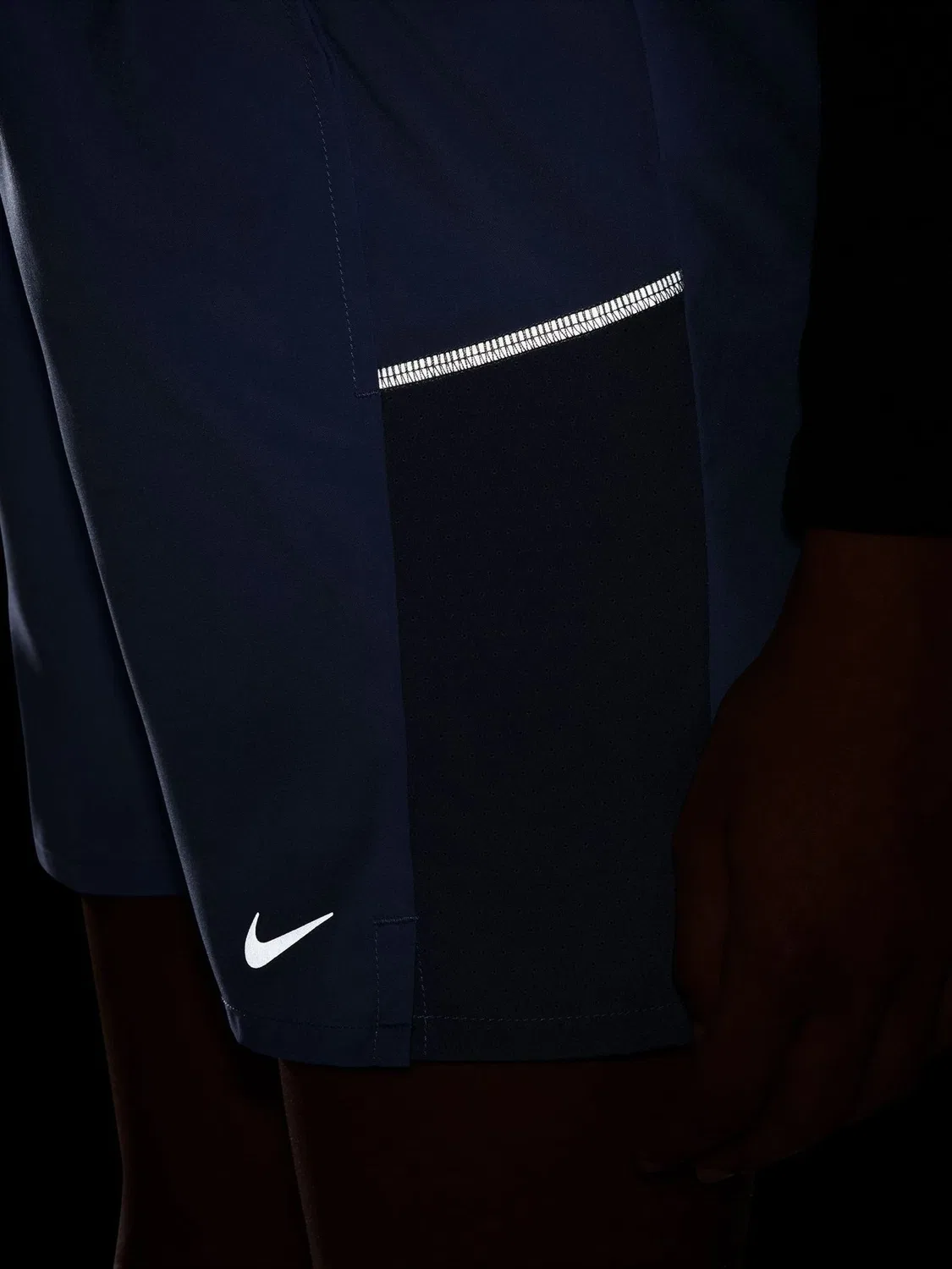 Шорты тренировочные Miler Dri-FIT Nike, Royal Pulse Blue — фото 4