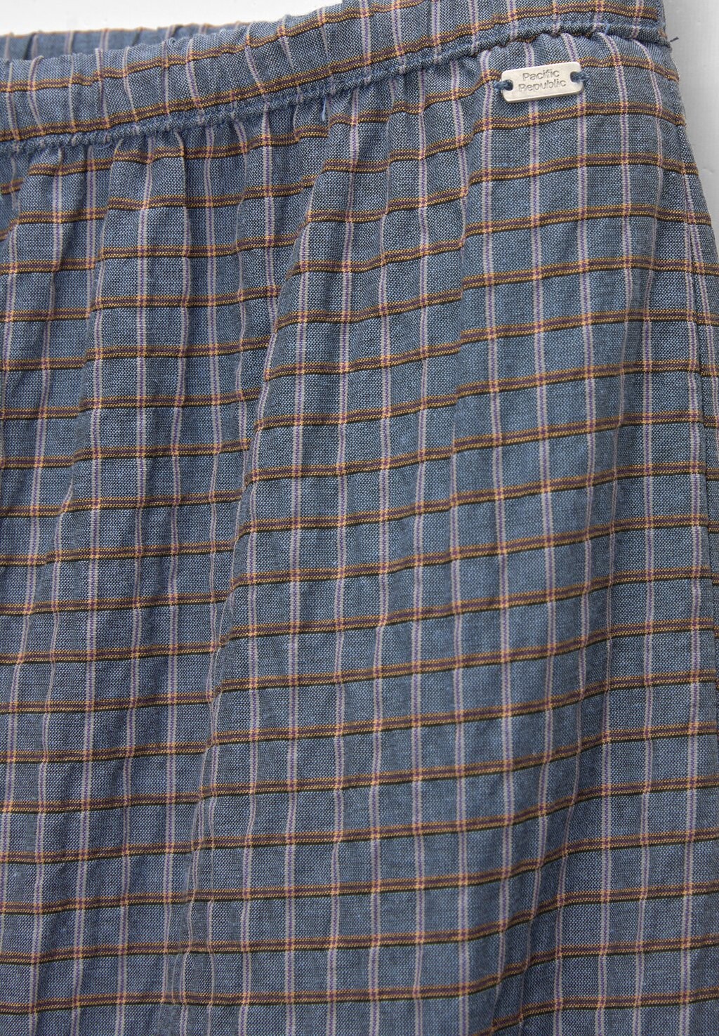 

Брюки FLOWING CHECK PULL&BEAR, светло-голубой