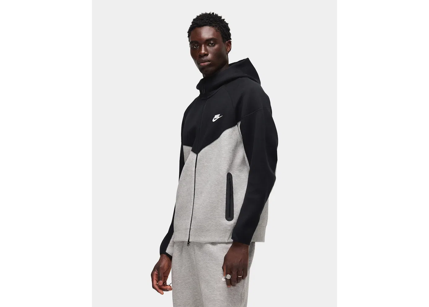 Мужская худи Nike Tech Fleece Windrunner Full-Zip Hoodie, Dark Grey Heather/Black/White — фото 3