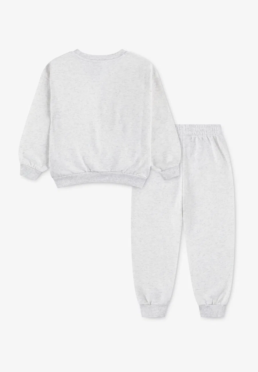 Спортивный костюм Nike Sportswear 'ESSENTIAL' светло-серого цвета — фото 2