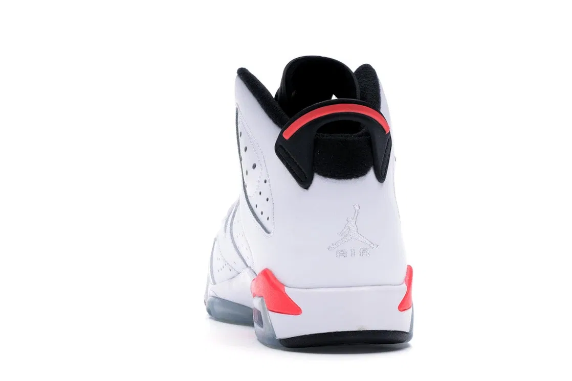 Детские кроссовки Lifestyle с перфорацией Jordan 6 Retro Jordan, White/Infrared — фото 4