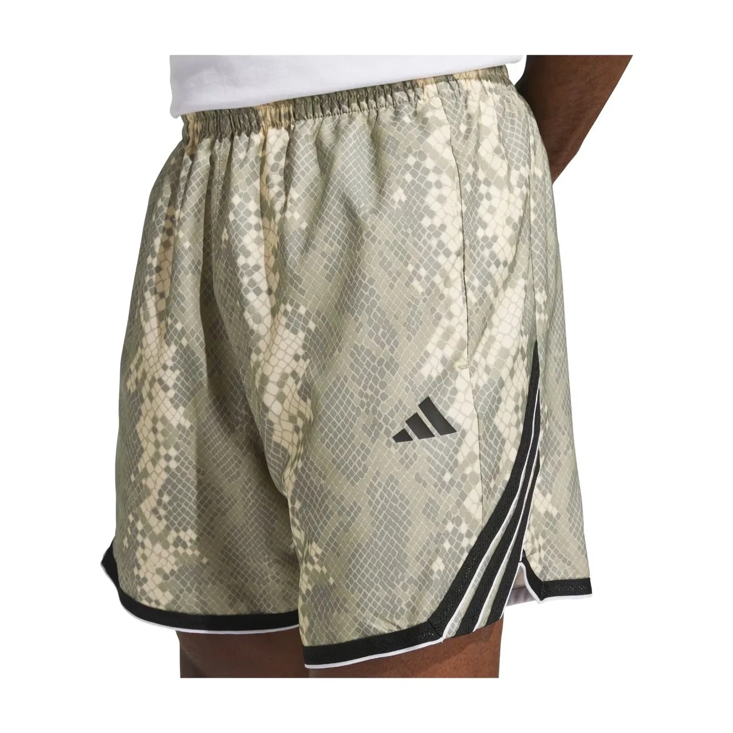 Мужские шорты с принтом Animal Print Модель Wonder Beige Adidas, белый — фото 2