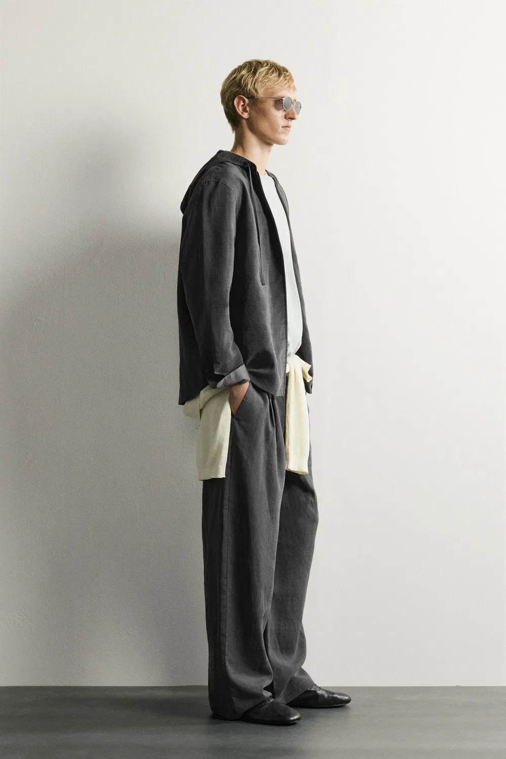 Полосатая струящаяся рубашка с капюшоном ZARA, Anthracite grey — фото 4