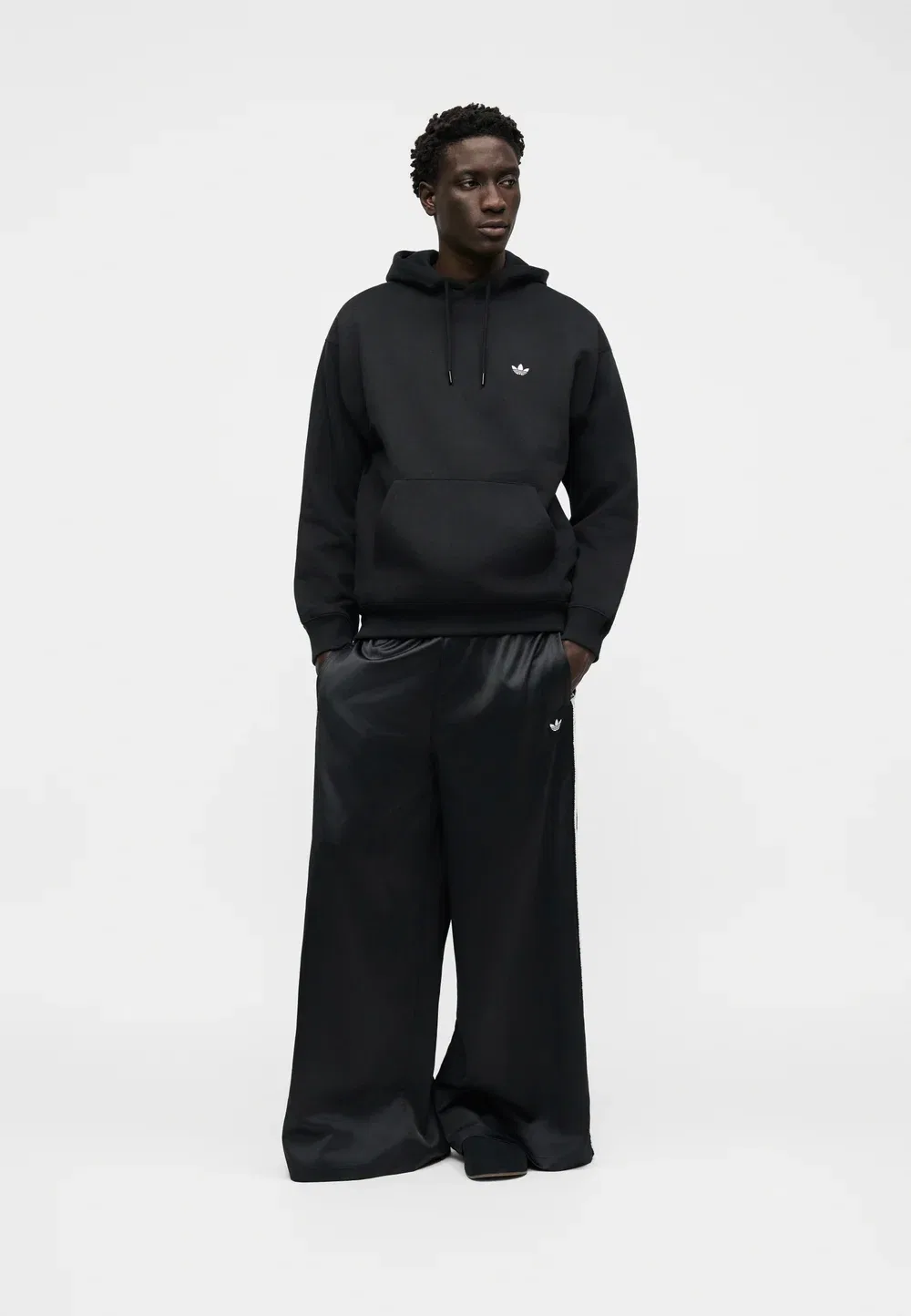 Свободная толстовка Adidas Originals, Black — фото 2