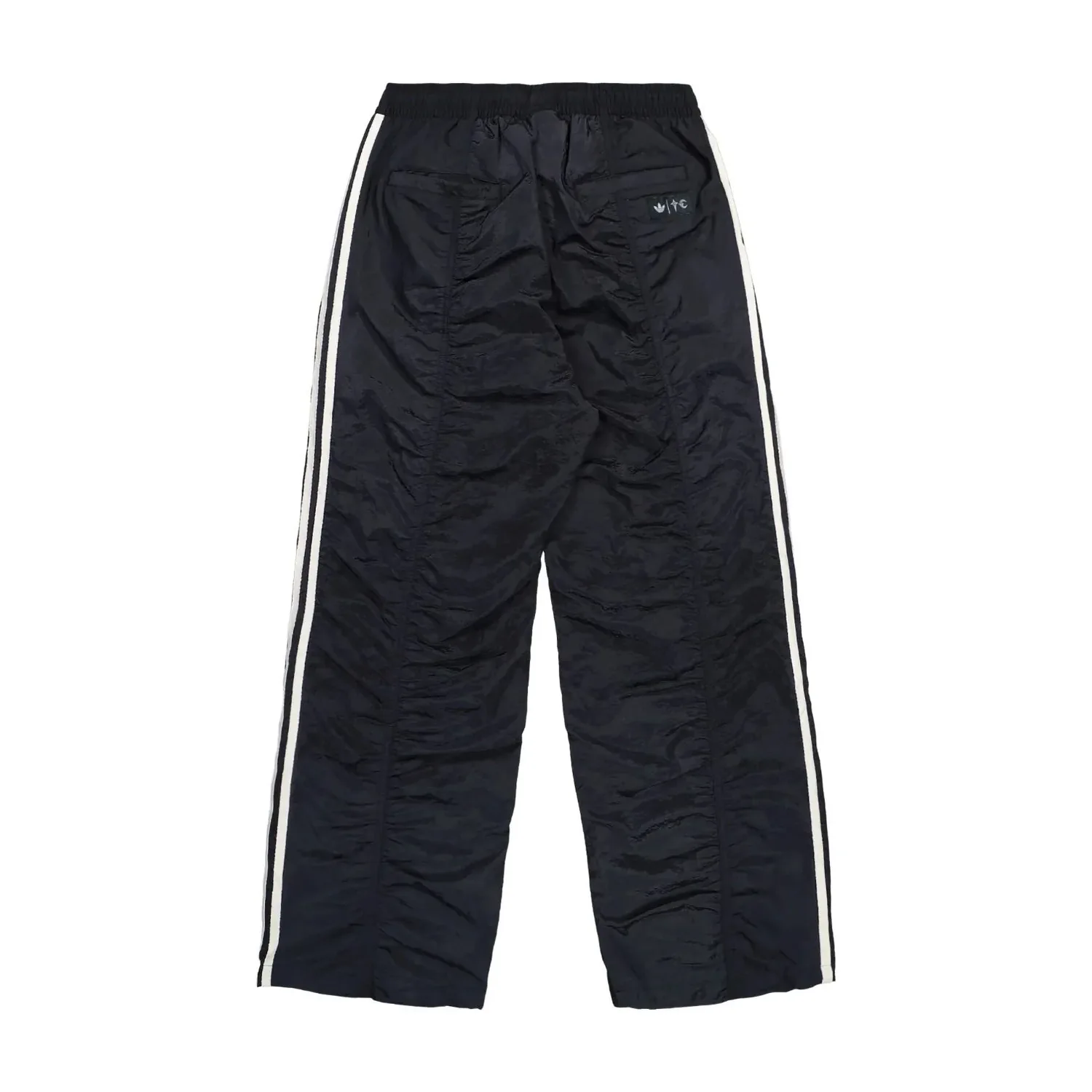 Спортивные брюки Adidas x Thug Club Woven Track Pants, азиатская размерная сетка, цвет «Черный серебристый металлик» — фото 2
