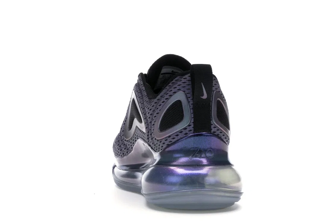 Детские кроссовки Lifestyle Nike Air Max 720, Metallic Silver/Metallic Silver-Black — фото 4