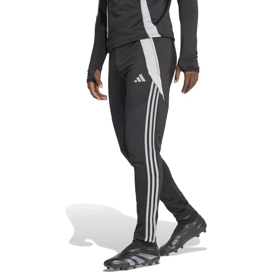 Шорты спортивные TIRO24 WINPNT adidas, Черный