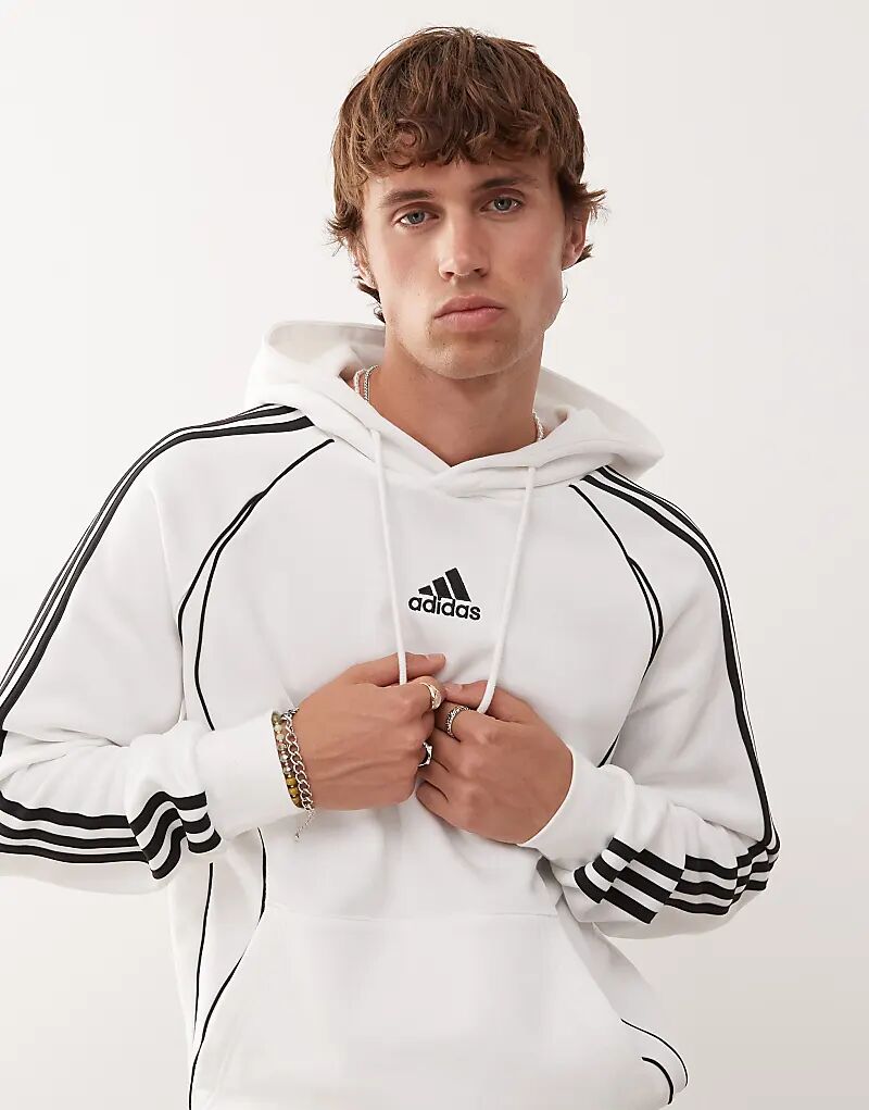 

Толстовка adidas Originals Teamgeist Cut Line в белом и черном цветах