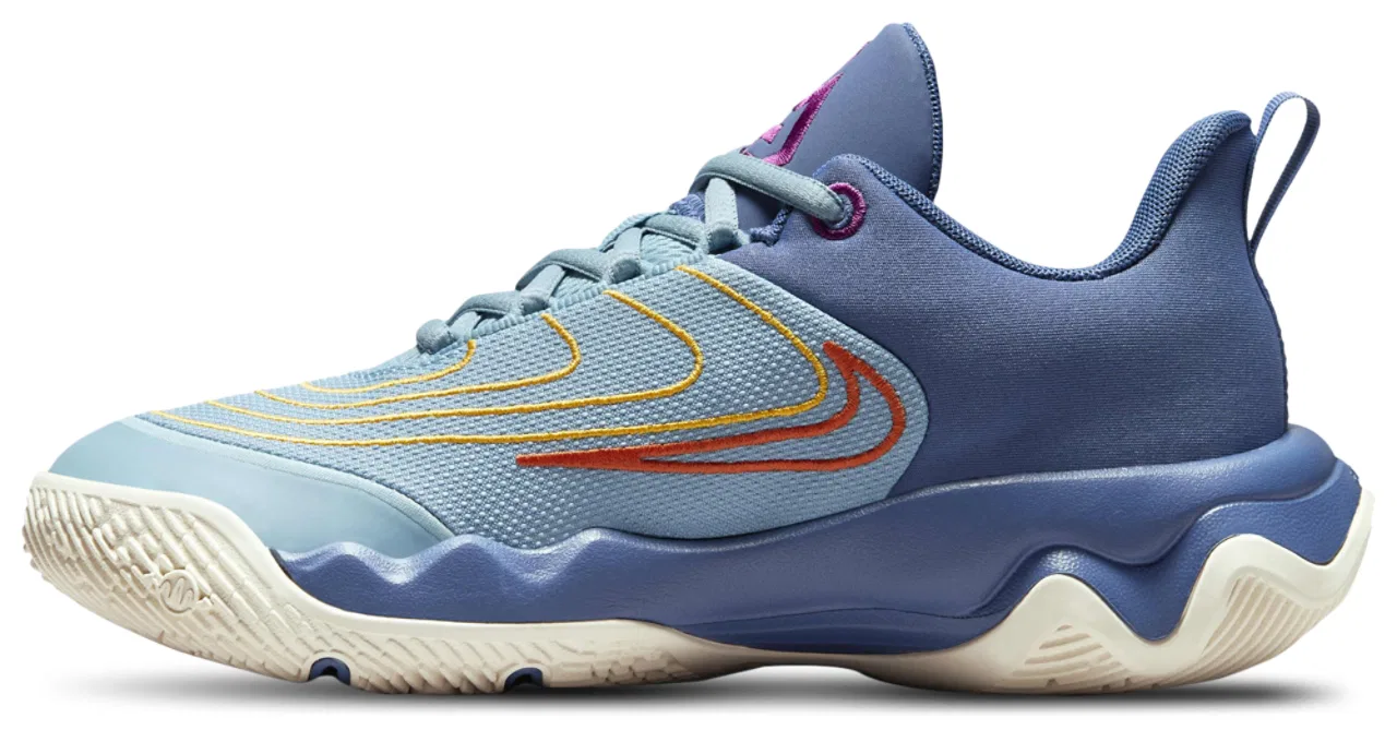 Кроссовки для мальчиков Giannis Immortality 4 Nike, цвет Denim Turquoise/Cosmic Clay/Mystc Navy — фото 2