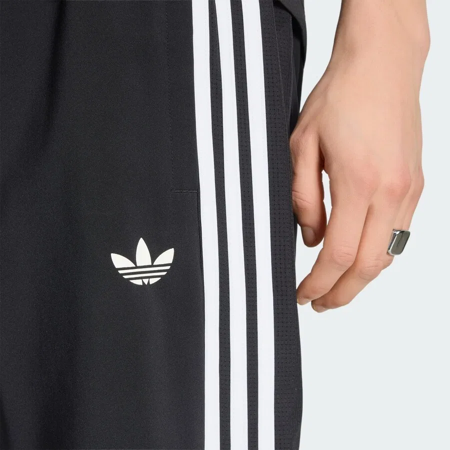 Черные брюки свободного кроя ADIDAS ORIGINALS Teamgeist 26 — фото 4