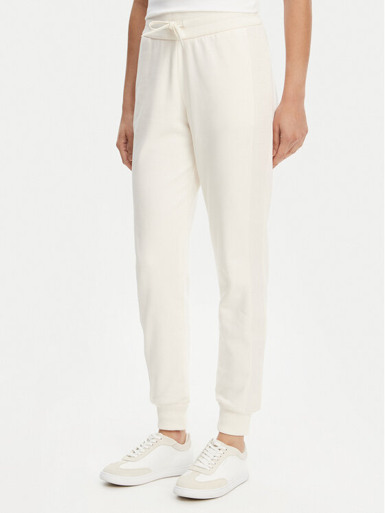 

Спортивные брюки обычного кроя XW000503 AF12804 U1003 Armani Exchange, экрю
