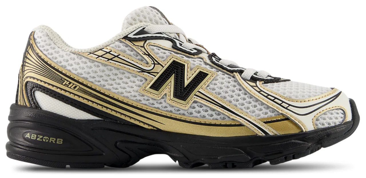Кроссовки для мальчиков 740 New Balance, цвет White/Black/Gold