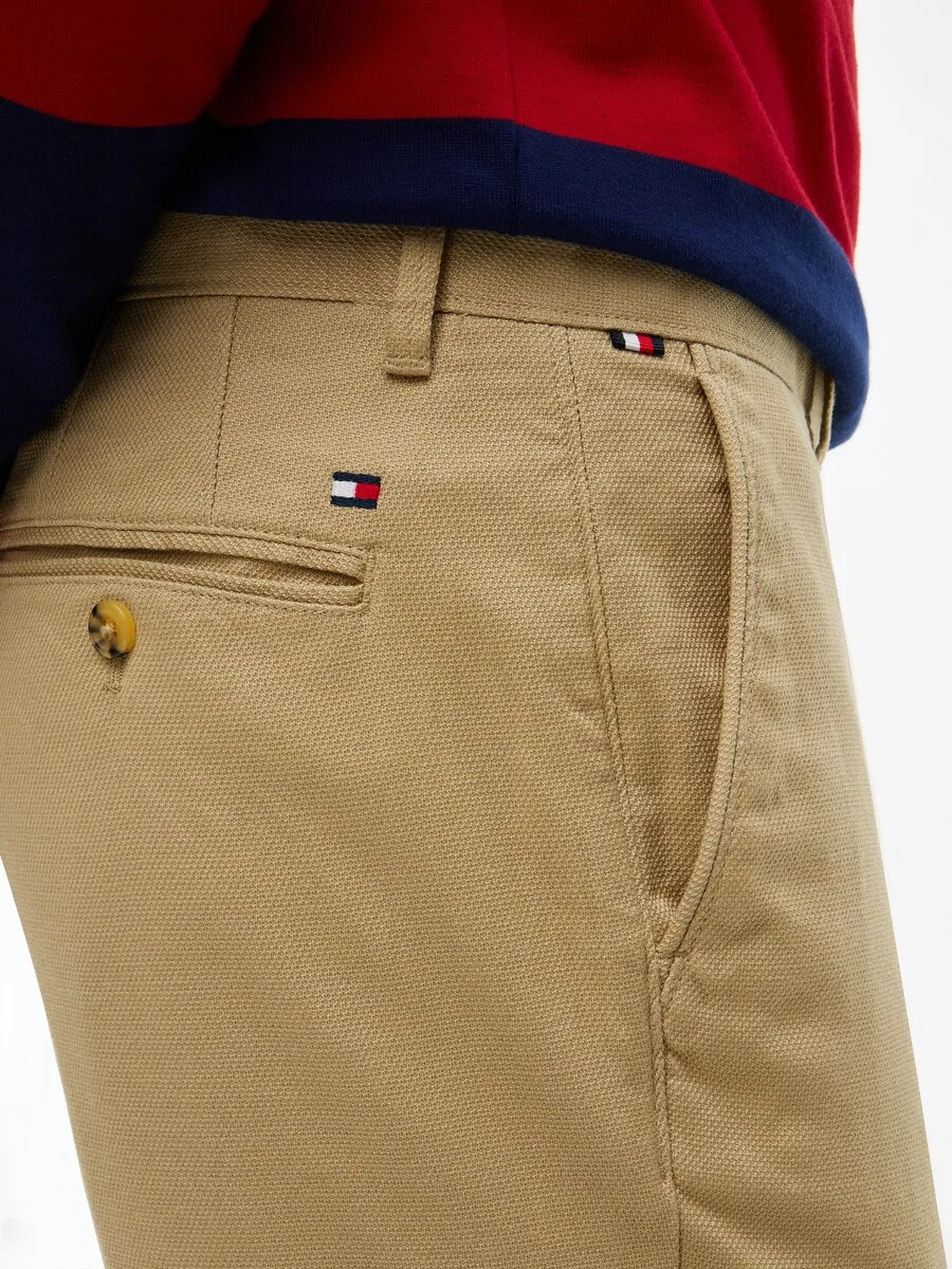 Брюки-чиносы TOMMY HILFIGER Regular 'DENTON' цвета хаки — фото 3