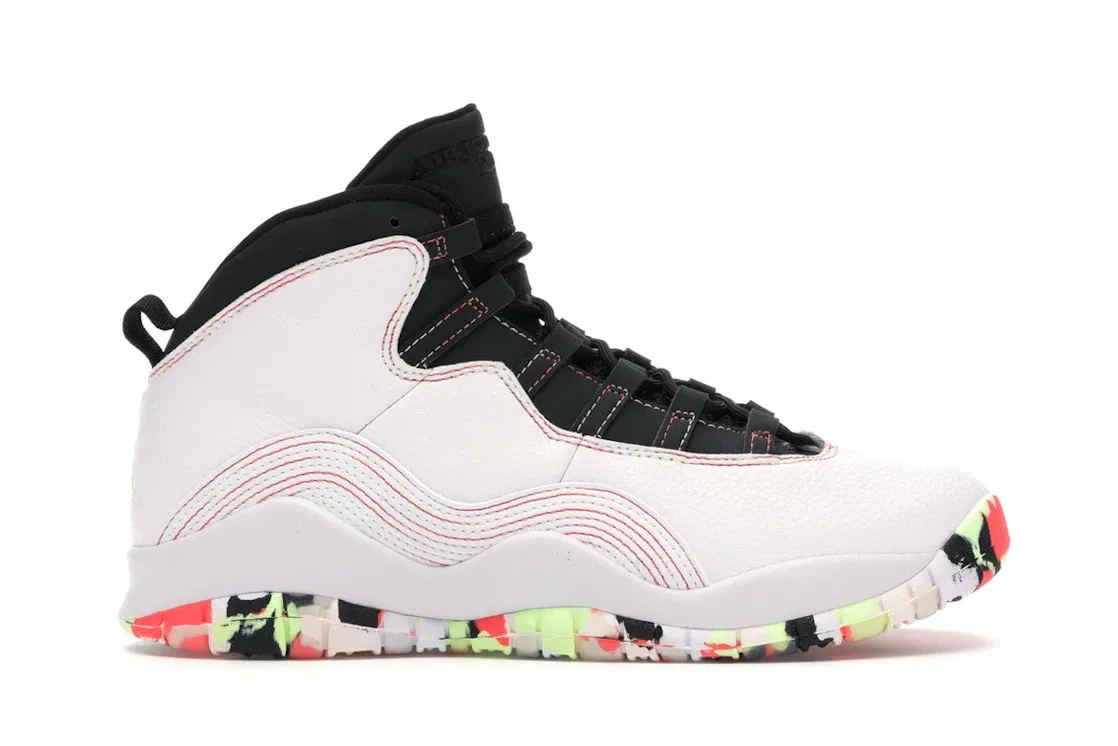 Детские кроссовки Lifestyle с яркой контрастной строчкой Jordan 10 Retro Jordan, White/Barely Volt-Black-Ember Glow