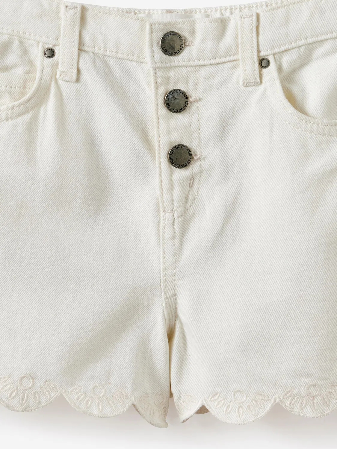Шорты джинсовые, Snap Front Cotton On, белый — фото 3
