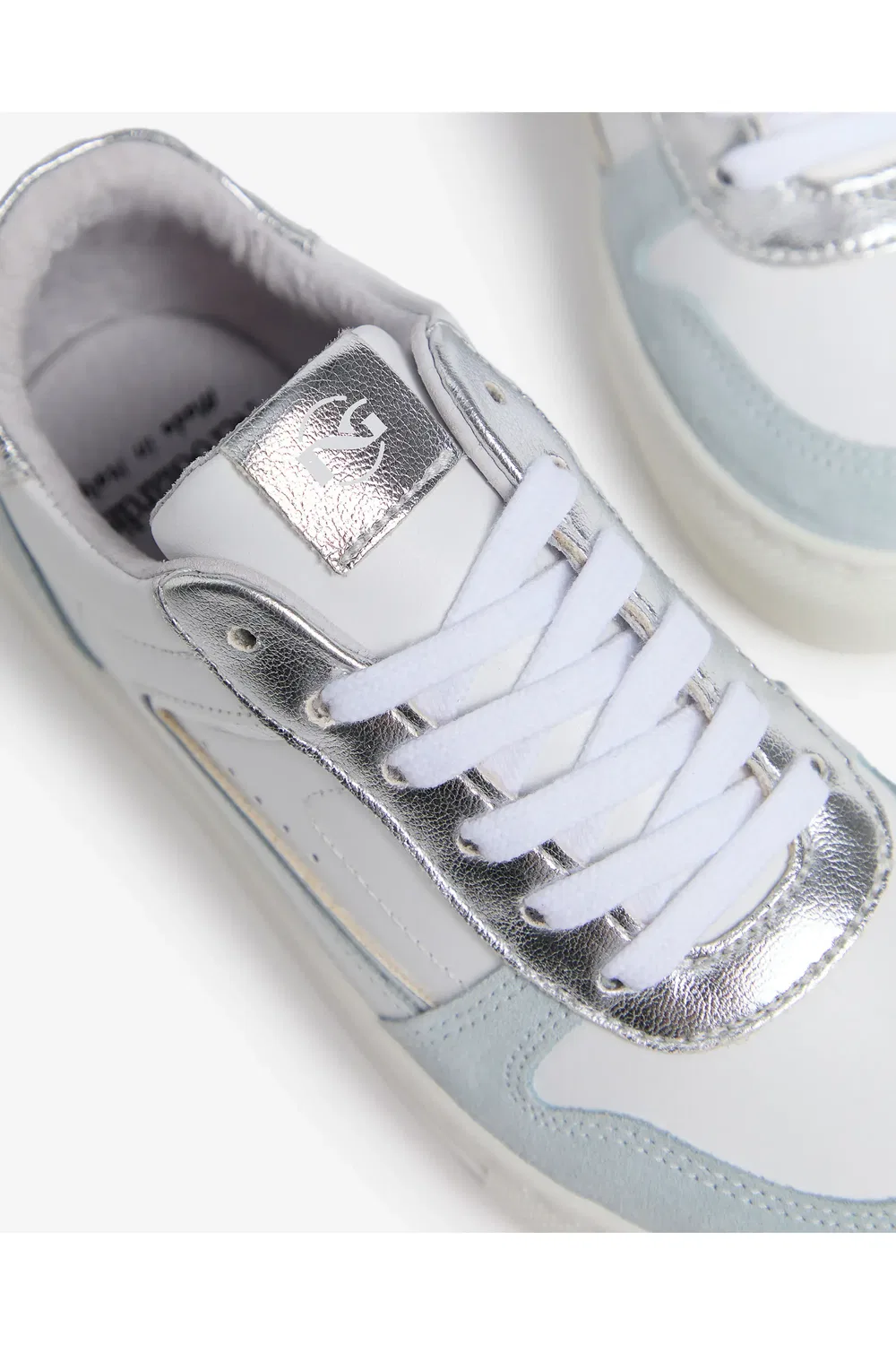 Кроссовки детские низкие с металлическими акцентами Retro Low Top NeroGiardini, White/Baby Blue — фото 3