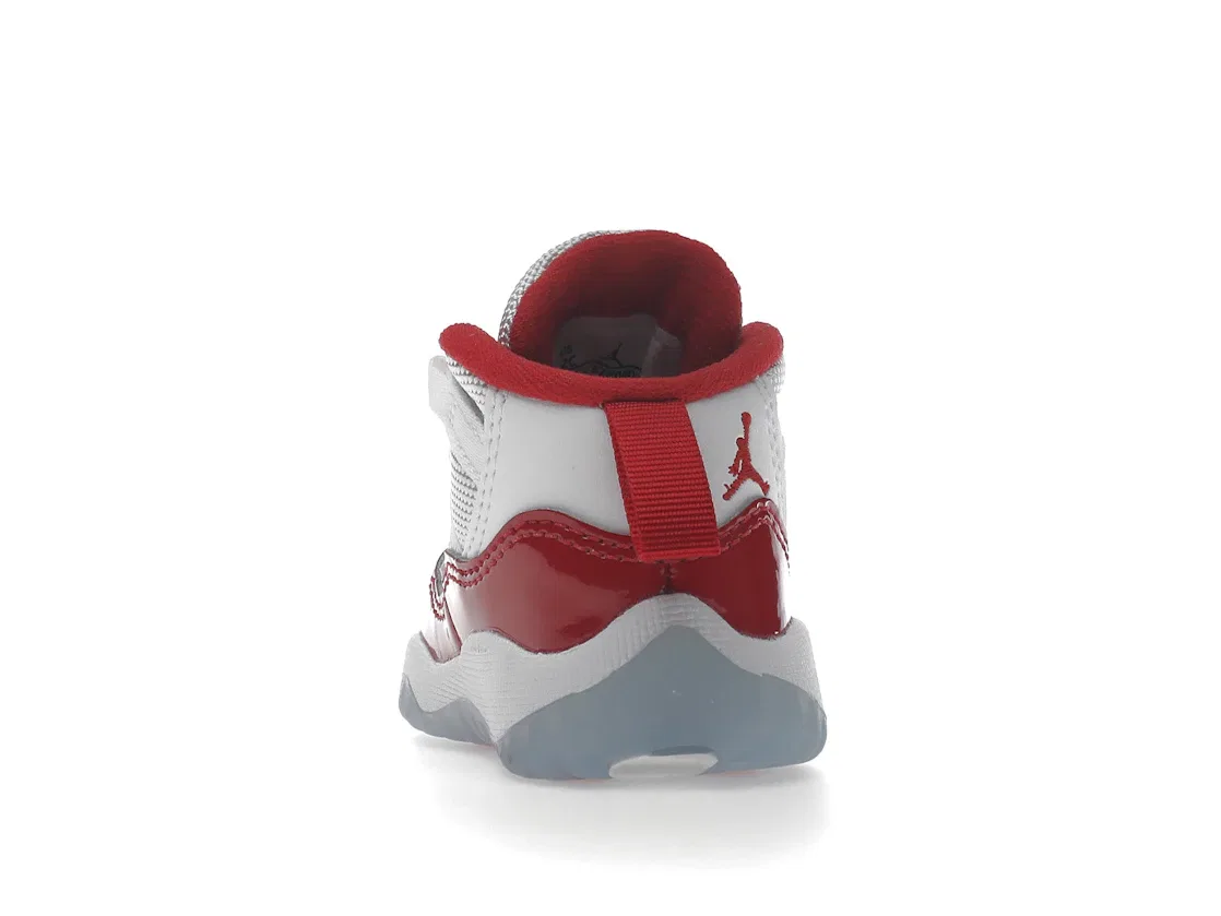 Детские кроссовки с верхом из кожи и сетки Jordan 11 Retro, White/Varsity Red-Black — фото 4