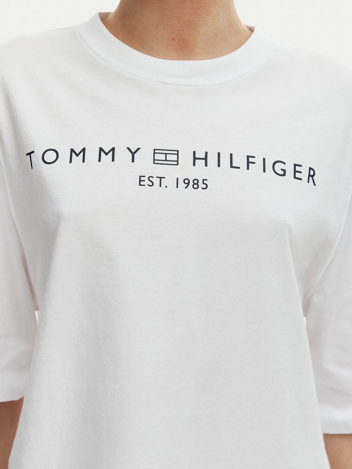 Женская футболка свободного кроя Tommy Hilfiger, белый — фото 4