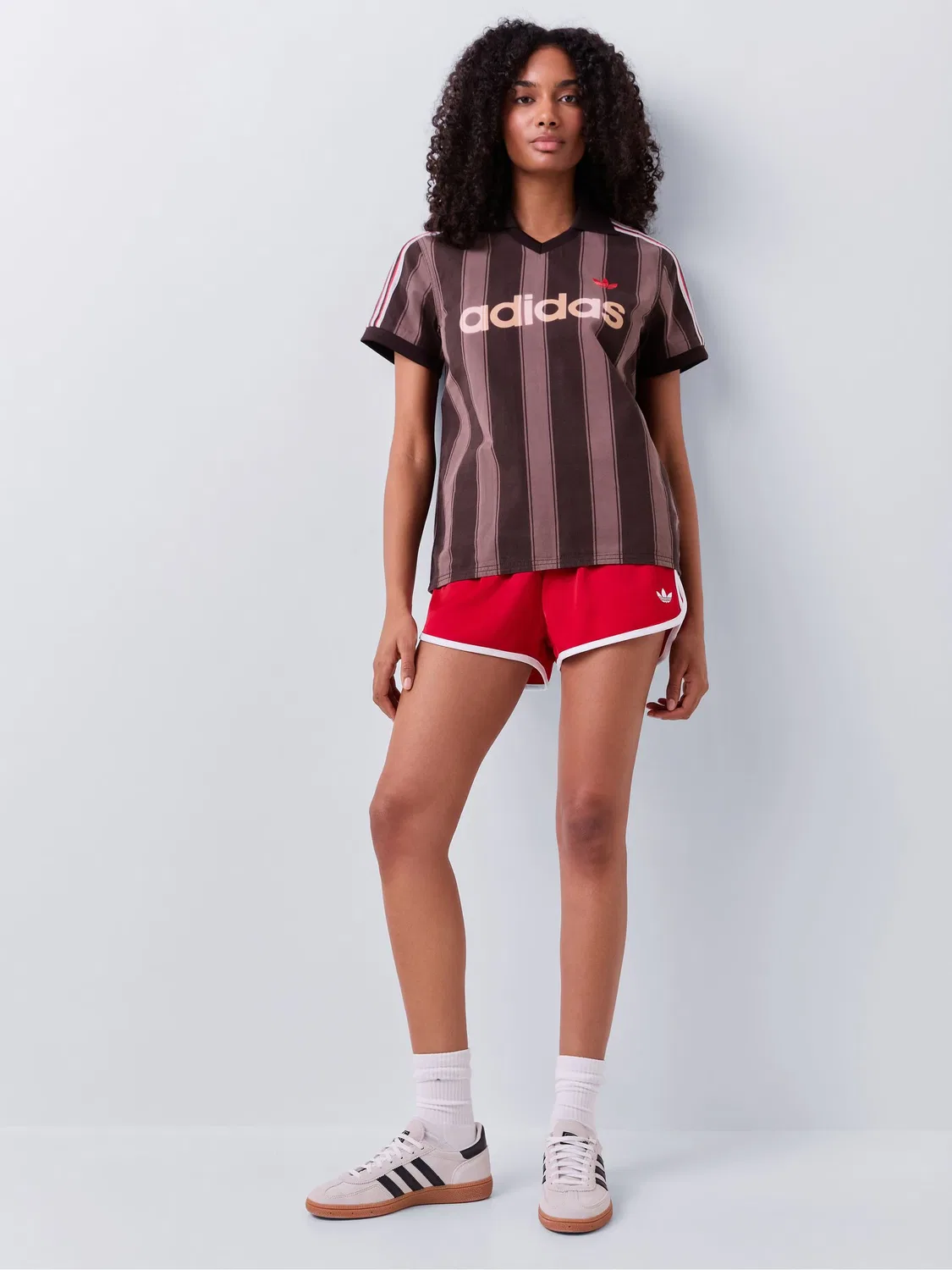 Шорты беговые с лампасами adidas originals, красные