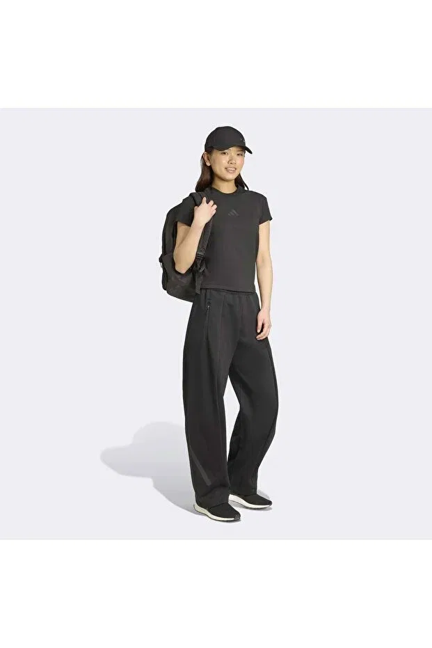 Женская футболка с коротким рукавом Z.N.E. Adidas, Black — фото 3