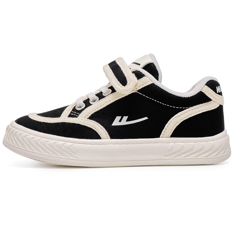 

Детские кеды Kids WARRIOR, черный